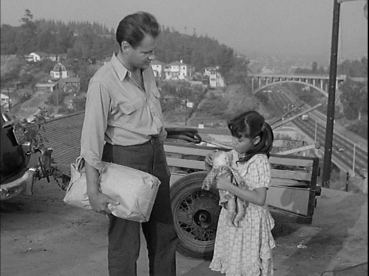 vlcsnap-2012-03-01-22h14m42s235