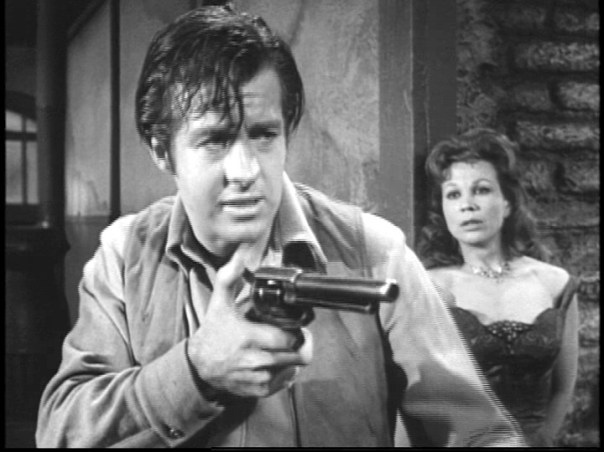 clu-crazy-tall-man-day-to-kill1